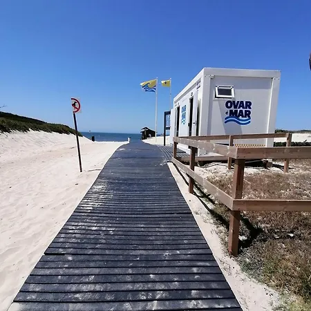 Ria & Mar アパート オヴァール