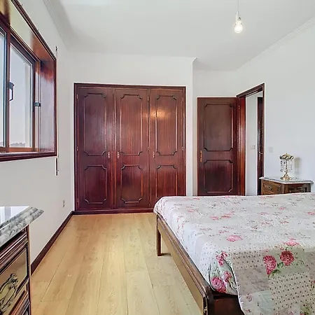 Ria & Mar オヴァール