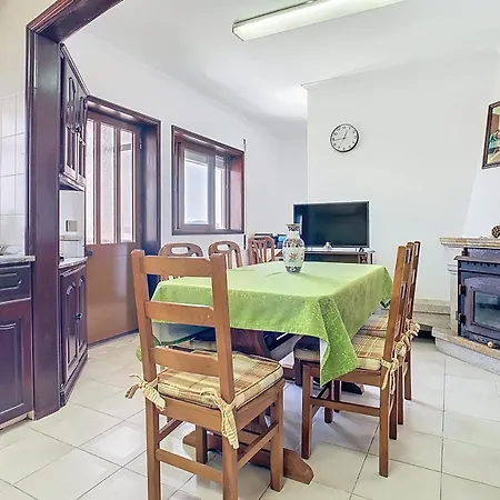 アパート Ria & Mar オヴァール